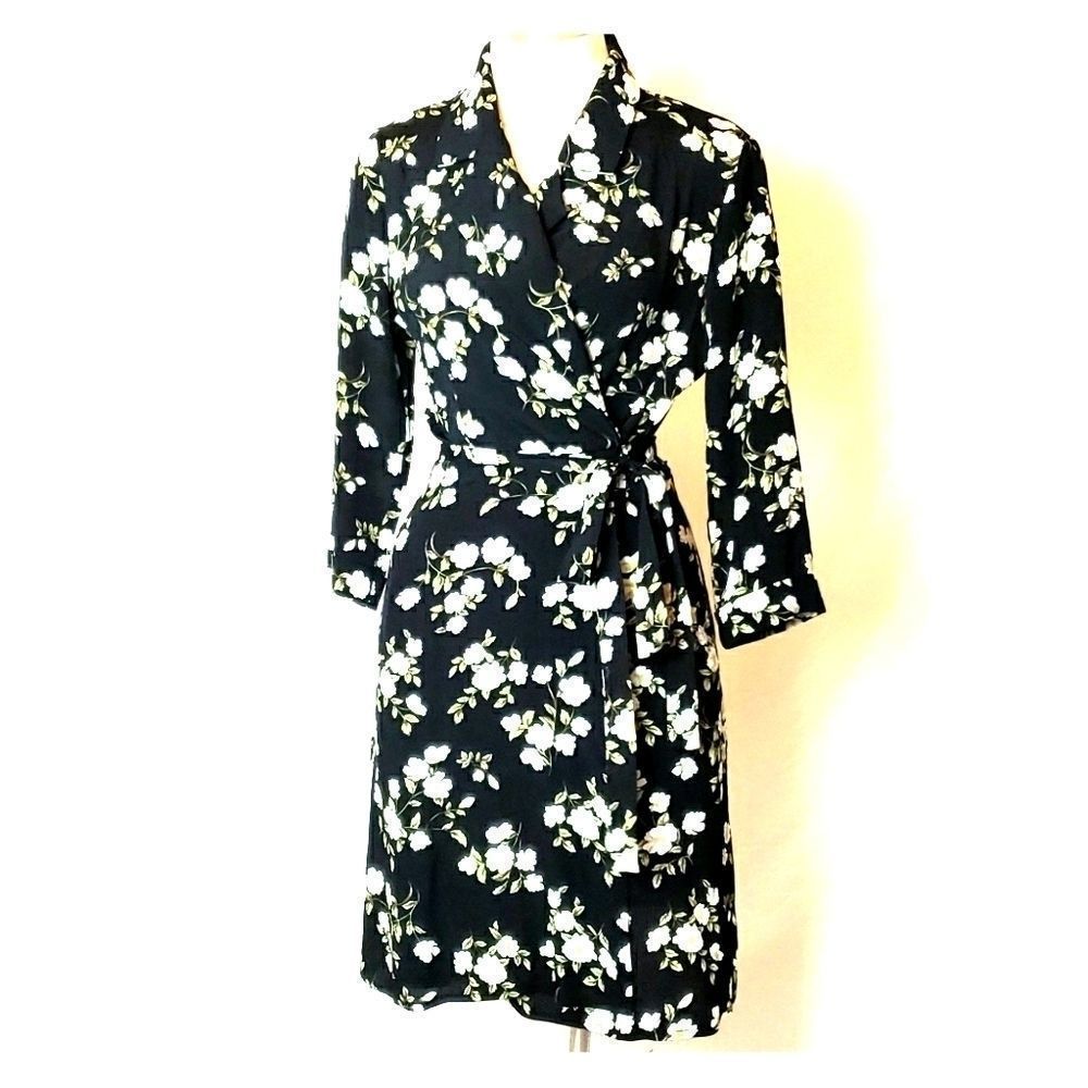 LULUS Totally Blossom Floral Print Collared Wrap‎ - Picture 2 of 15